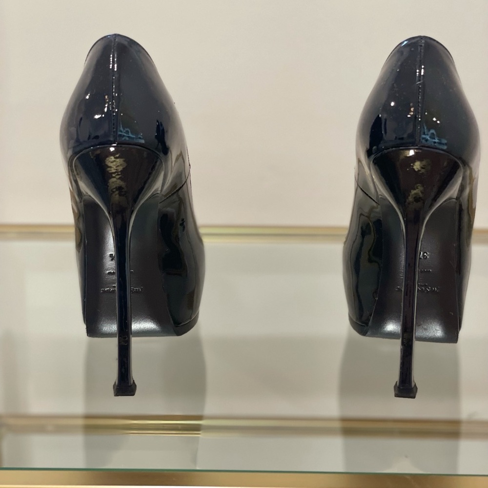 YSL SAINT LAURENT tribtoo patent navy pump - Picture 6 of 6